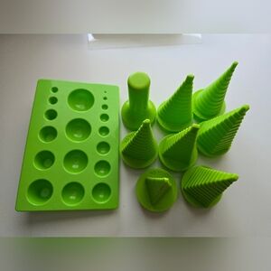 Quill On Ultimate border boddy